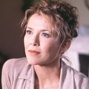 Annette Bening